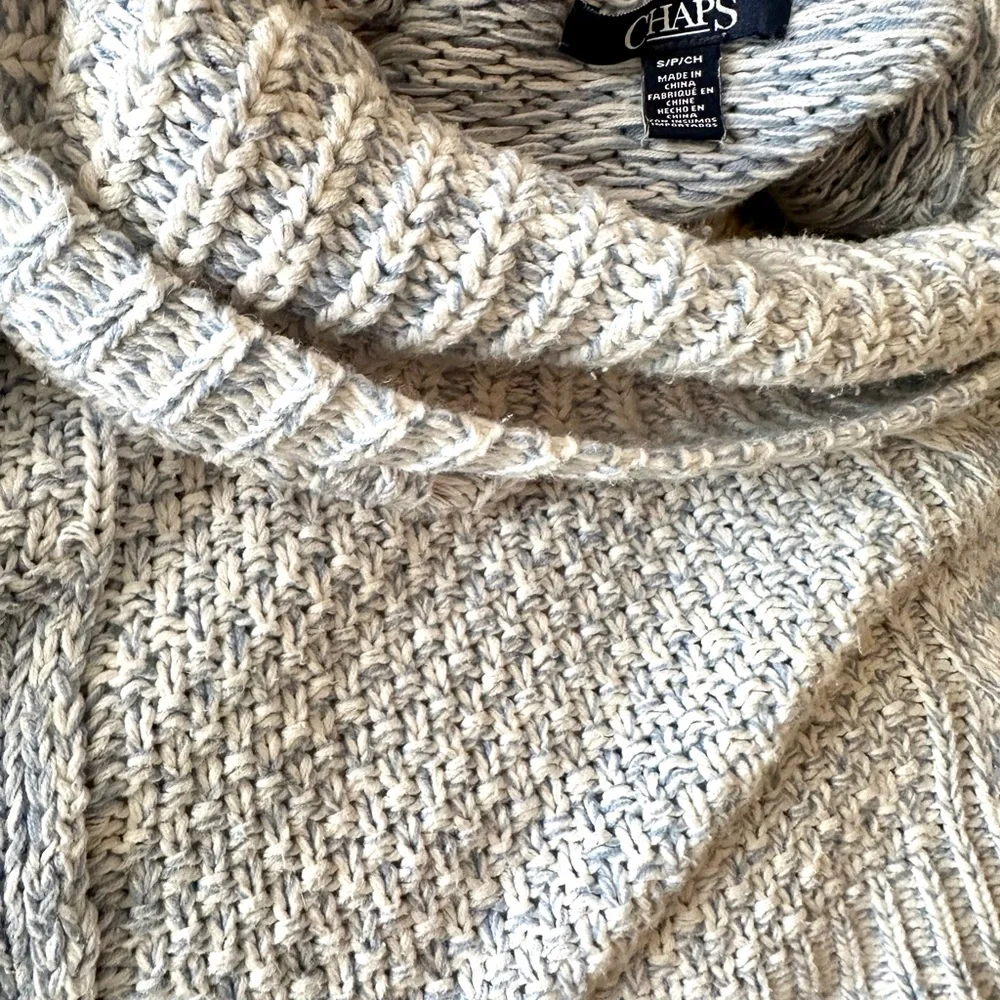 Light Blue Chaps Turtle Neck Sweater Small - Picture 5 of 7